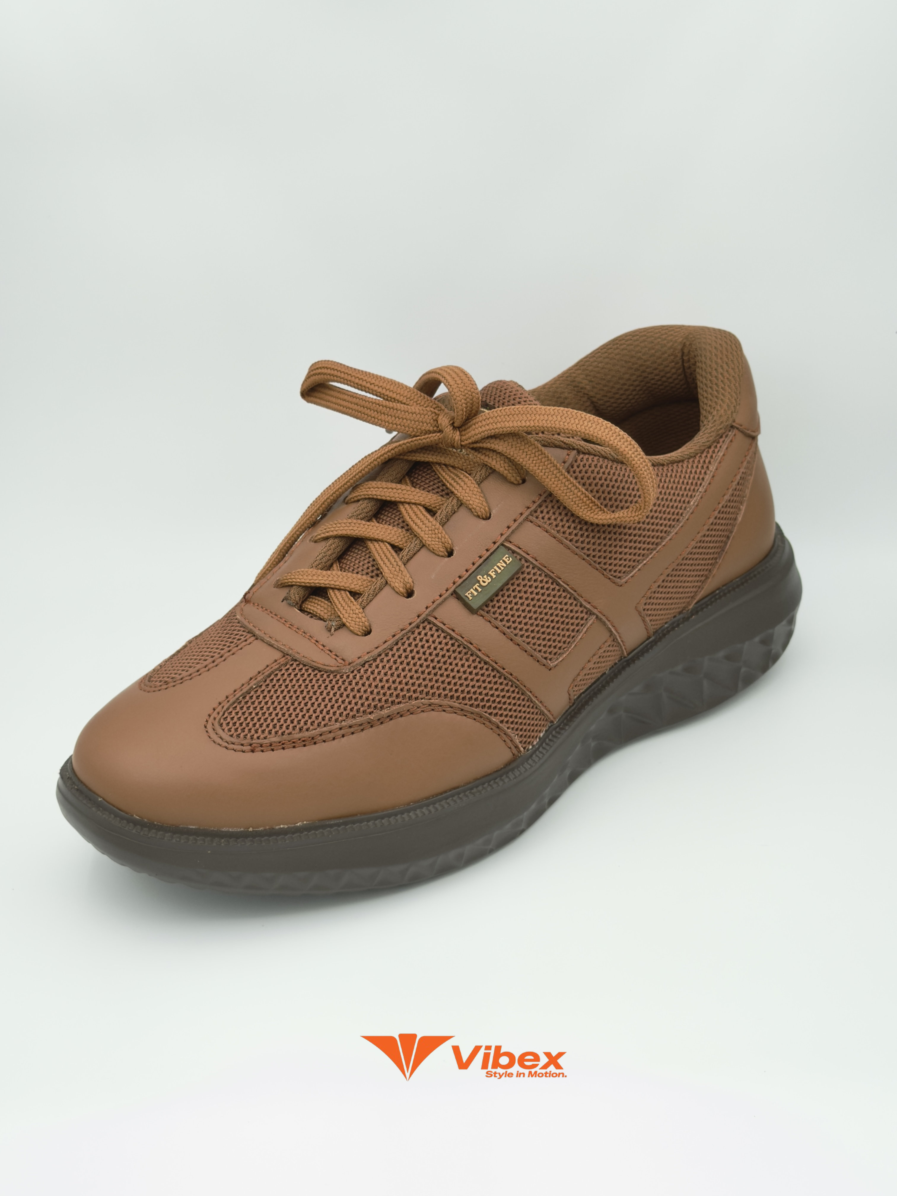 Rush Sneaker