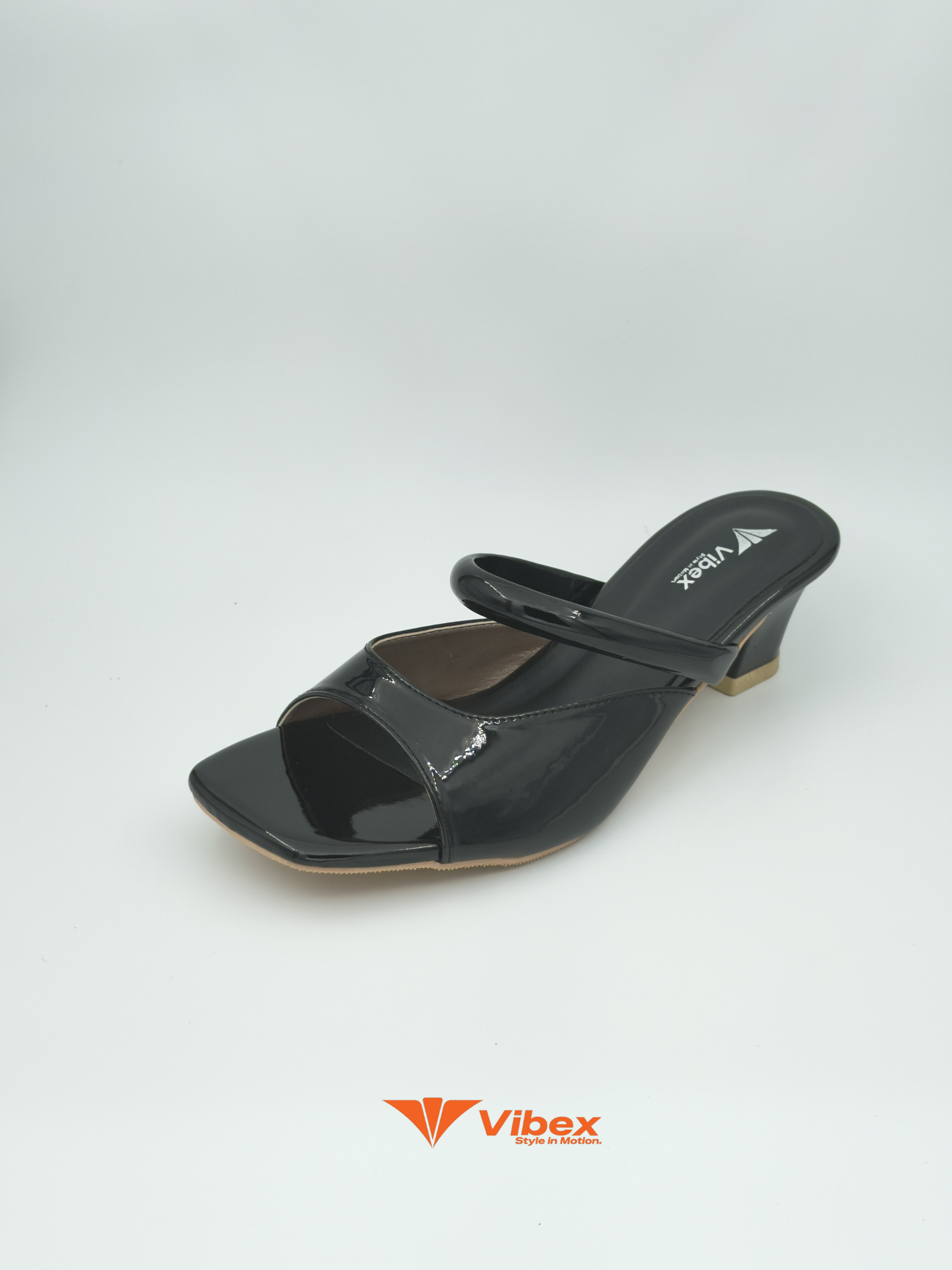 Serena Slip-on Heel