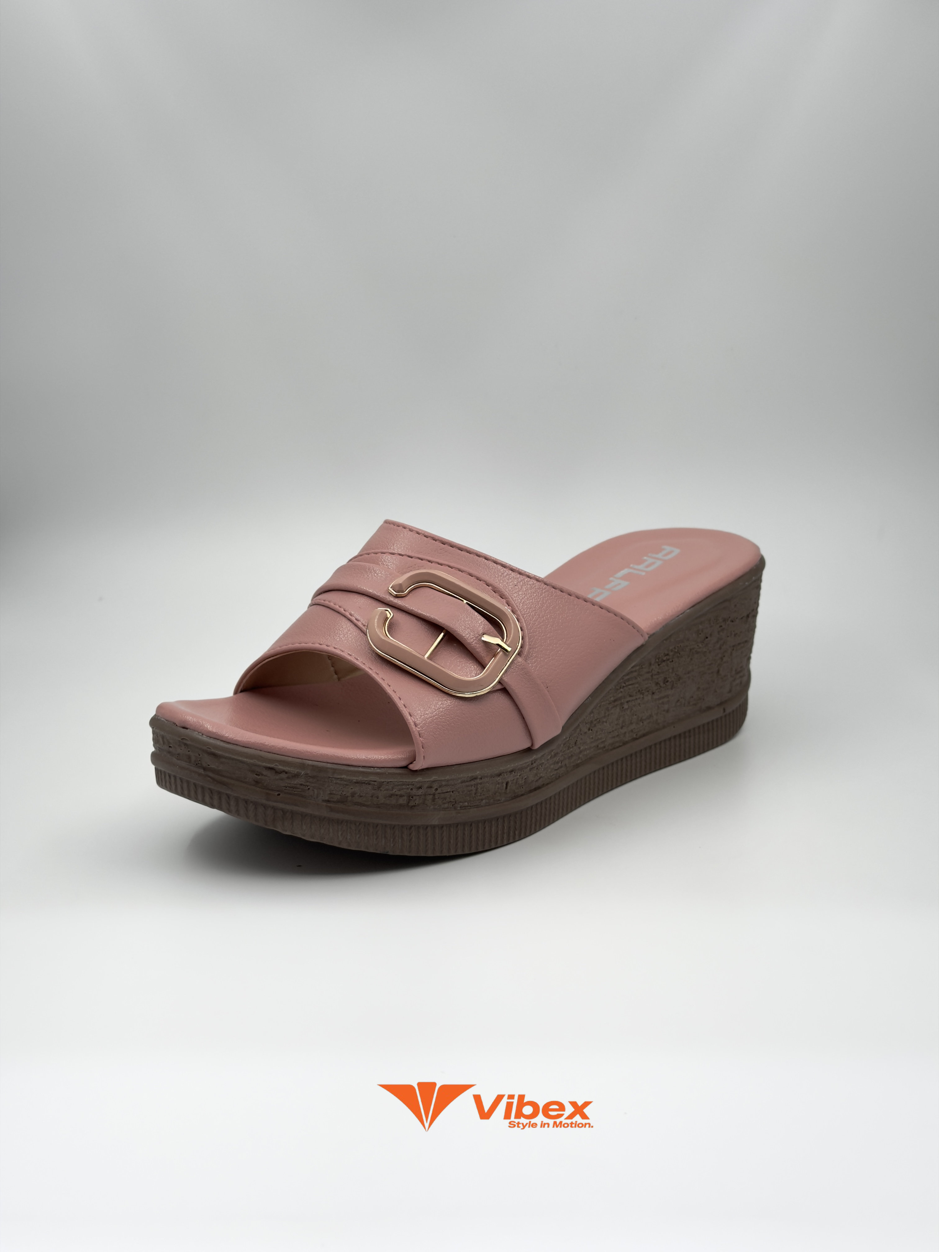 Xyla Slipper